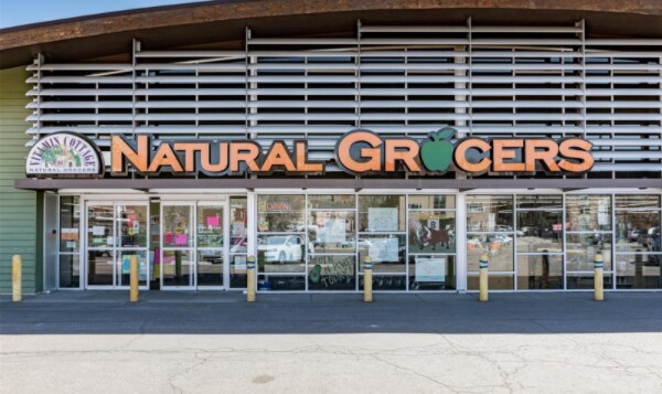 Building Photo - 521 E 14th Ave