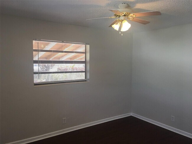 Building Photo - 720 N 66th Ter HOLLYWOOD, FL 33024