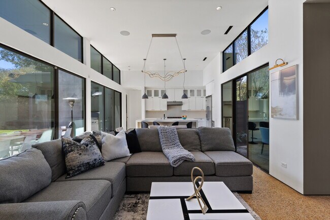 Building Photo - 4156 S Better Dr