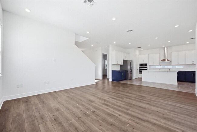 Building Photo - 10085 Ballast Dr