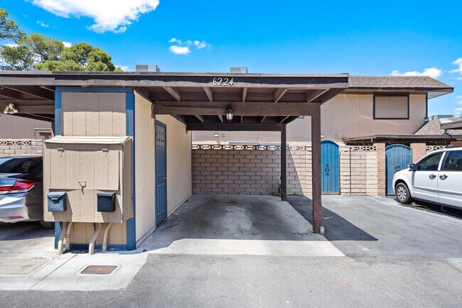 Building Photo - Spacious 3-Bed, 1.5-Bath Townhome with Oversized Private Patio in Central 89103 — Bright Bedrooms...