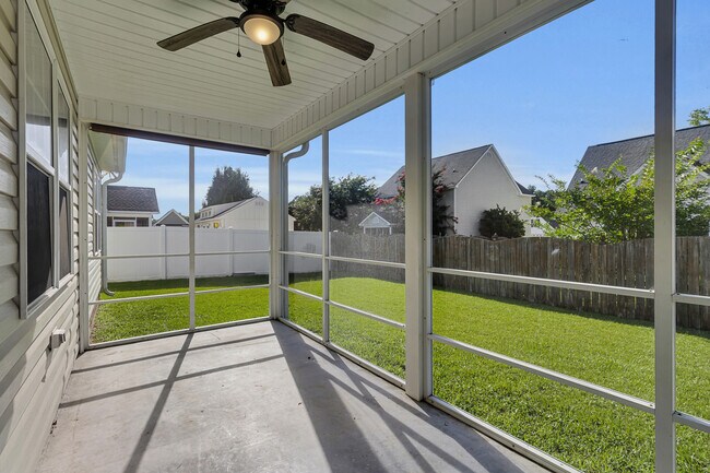 Building Photo - 110 Delanie Way