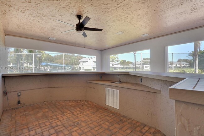 Building Photo - 2149 Discovery Cir W