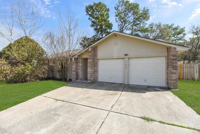 Building Photo - 21006 Bridgeview Cir