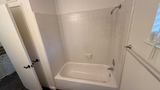 Building Photo - 3725 E Hampton Way