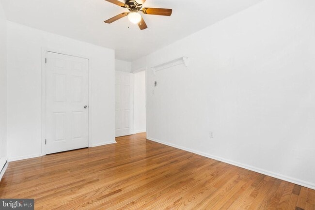 Building Photo - 172 Stirling Ct