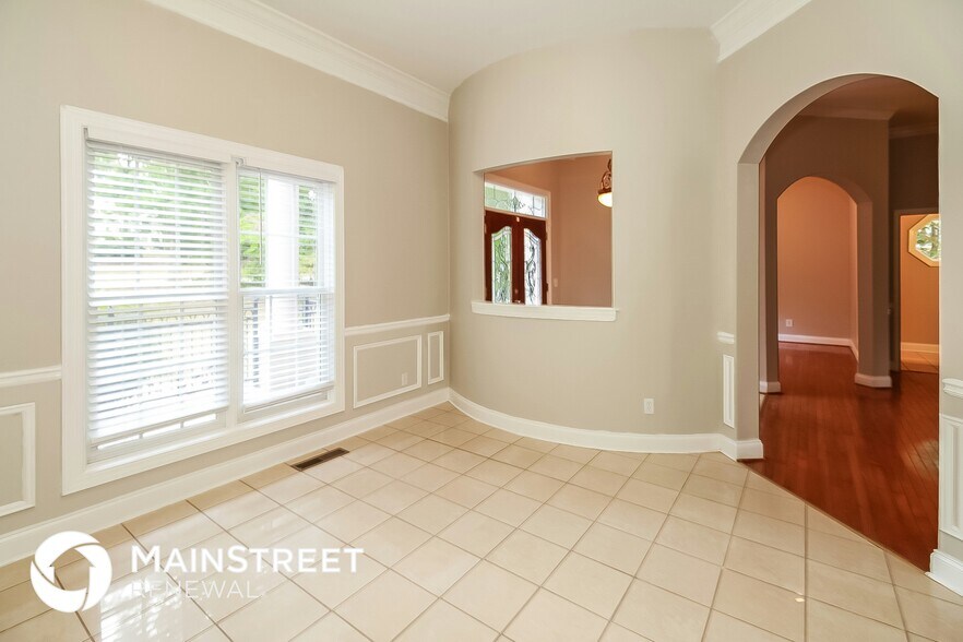 Building Photo - 130 Greenfield Cir