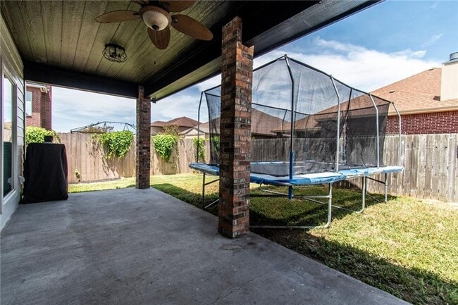 Building Photo - Stunning 4-Bed, 2.5-Bath Home – Lakes Subdivision