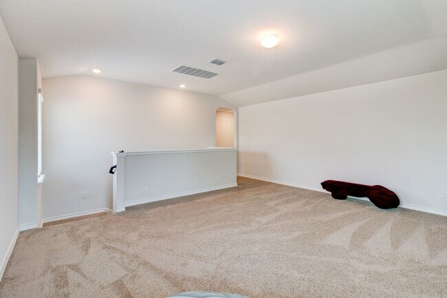 Building Photo - 22014 Backspin