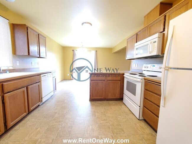 Building Photo - 103 165th St S