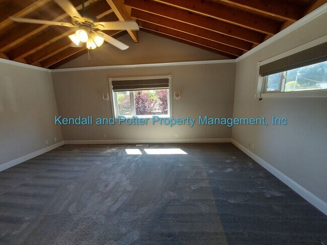 Building Photo - 5737 Soquel Dr