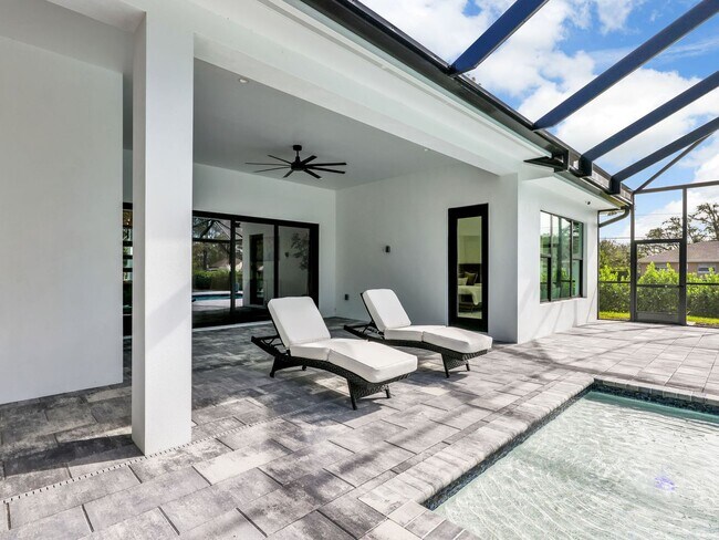 Building Photo - Brand-new contemporary estate on 2.27 private acres