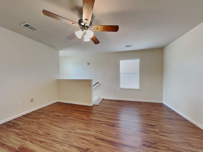 Building Photo - 18819 S Lyford Dr