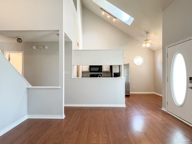 Building Photo - 7045 Weatherwood Dr