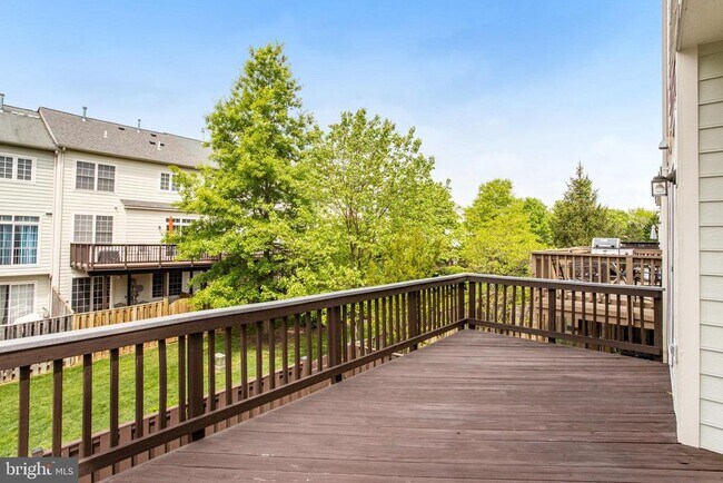 Building Photo - 141 Herndon Mill Cir