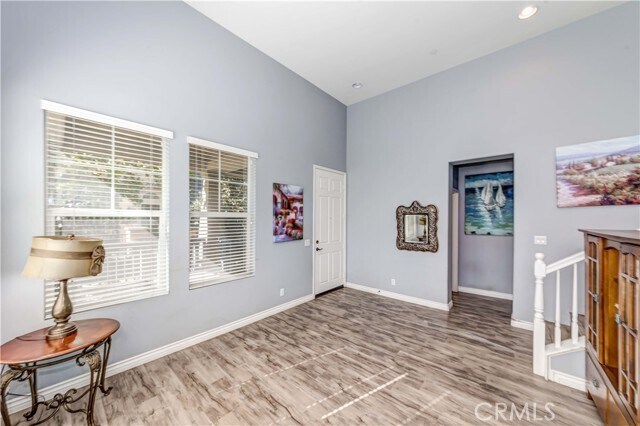 Building Photo - 2052 Owens Dr