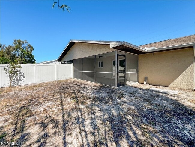 Building Photo - 18660 Miami Blvd