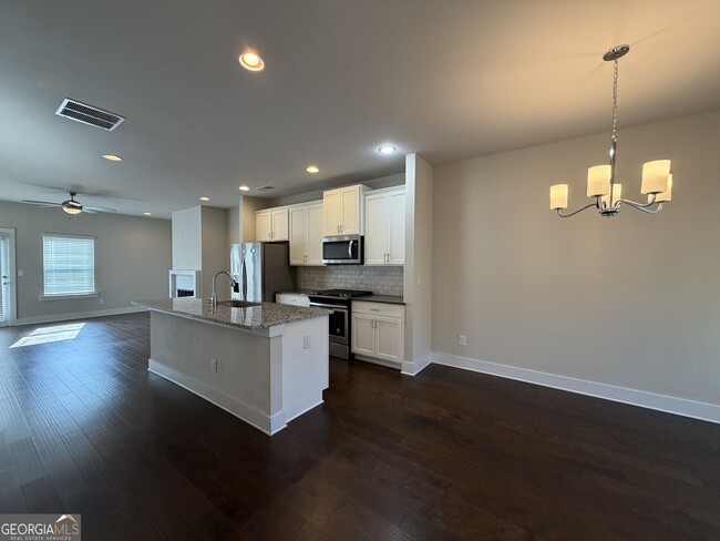 Building Photo - 3782 Oxford Cir