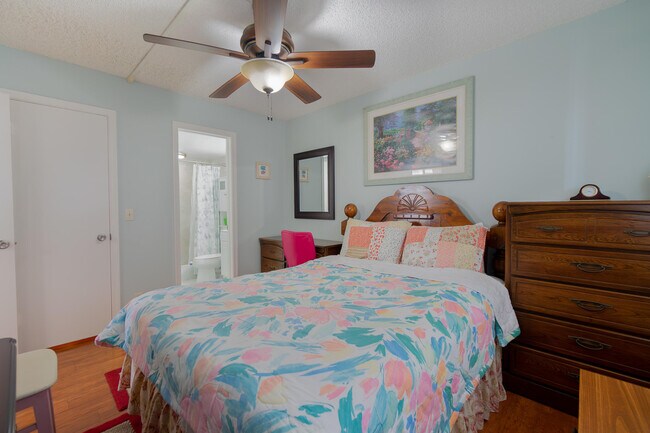 Building Photo - 2008 S Federal Hwy