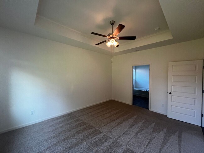 Building Photo - 4BR One-Level Home in Rosser Farms – Open Floor Plan + Prime Location!