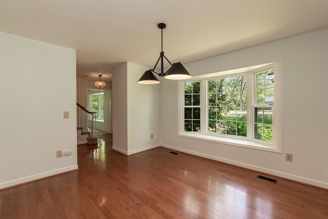 Building Photo - Sourwood