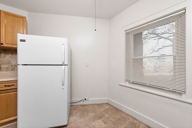 Floorplan - CHARLOTTE MANOR