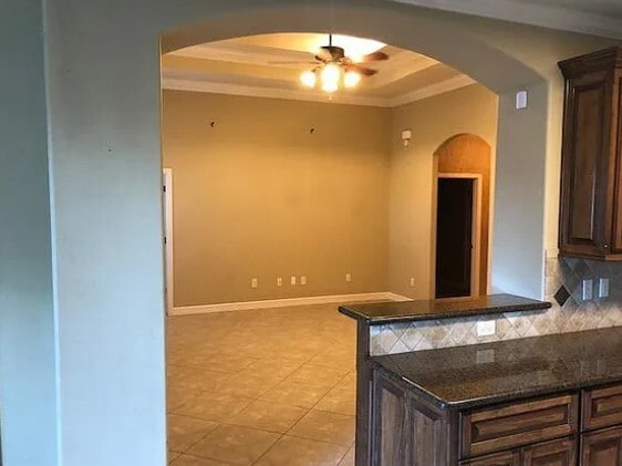 Building Photo - 118South