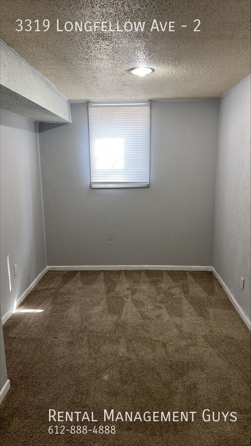 Building Photo - 3319 Longfellow Ave