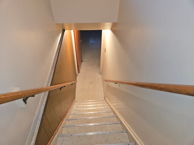 Building Photo - 28606 Denise St