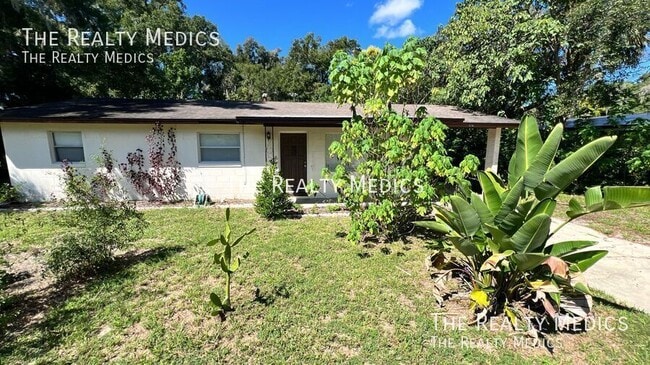 Primary Photo - 526 S Thompson Ave