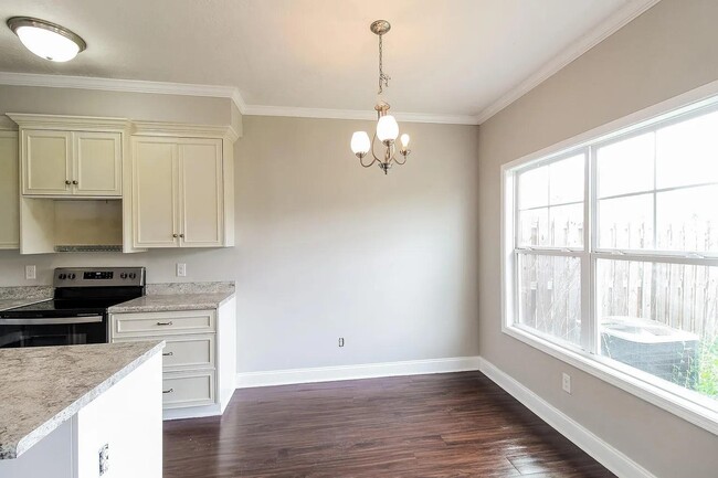 Building Photo - 4405 Castellon Way