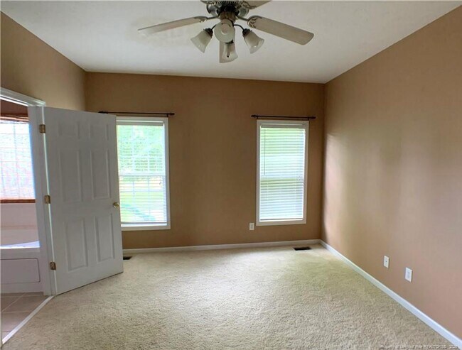 Building Photo - 3636 Standard Dr