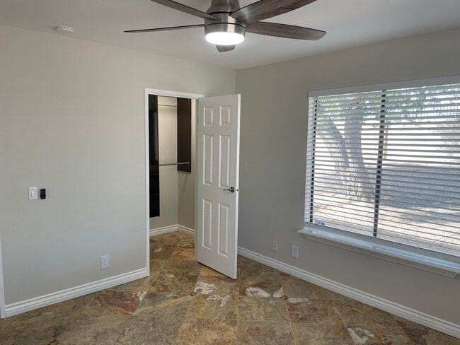 Building Photo - 43376 Cook St