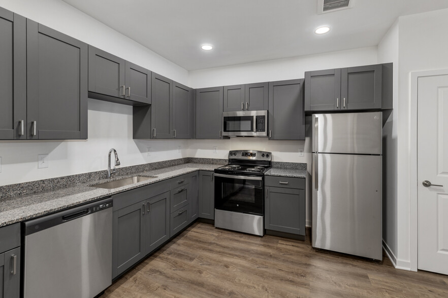 1 Bedroom - Huron Vista