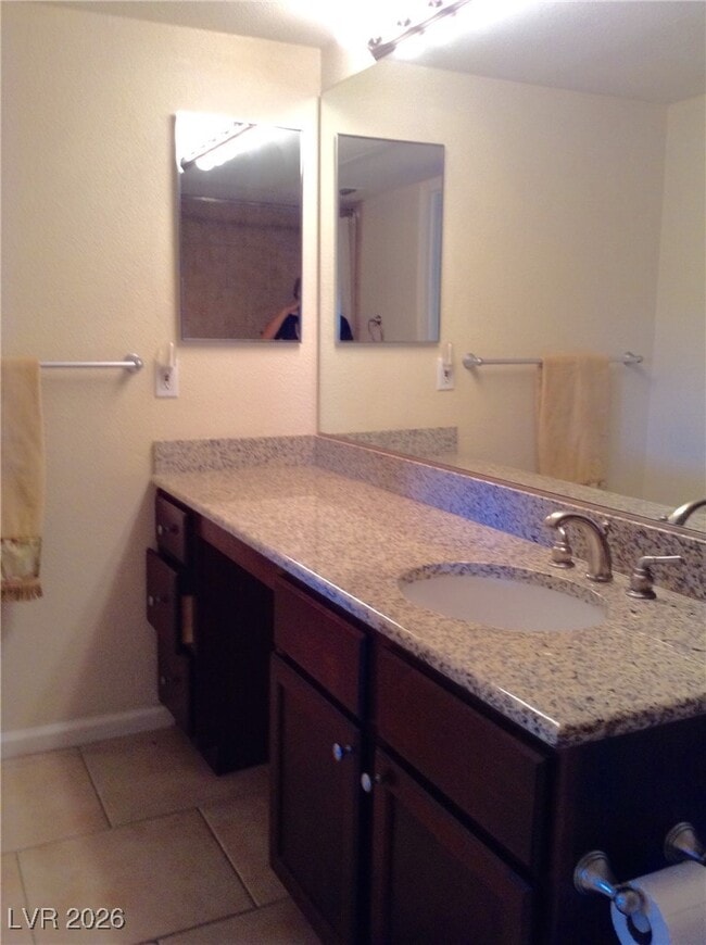 Building Photo - 682 Oakmont Ave