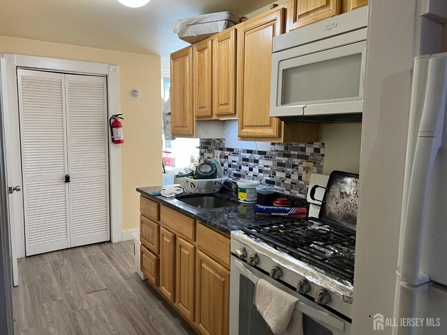 Building Photo - 109 Washington St