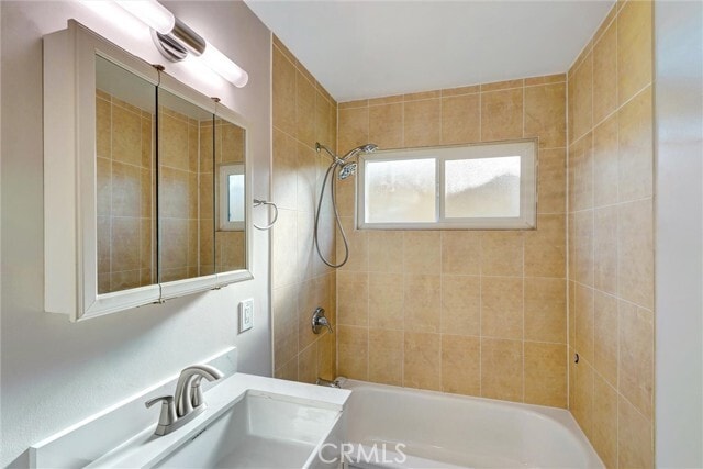 Building Photo - 16053 Red Coach Ln