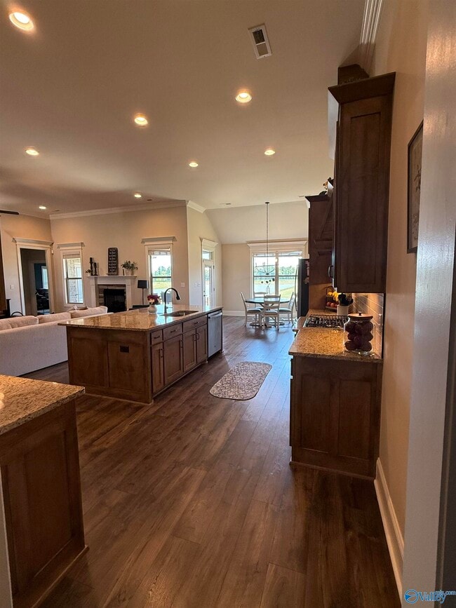Building Photo - 26316 Woodfield Dr