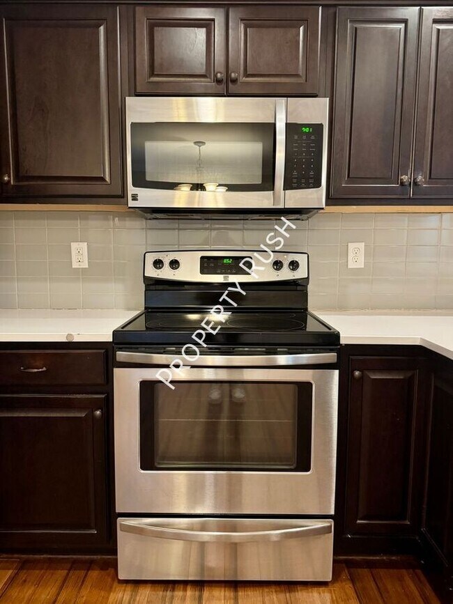 Building Photo - 6477 Olin Ln