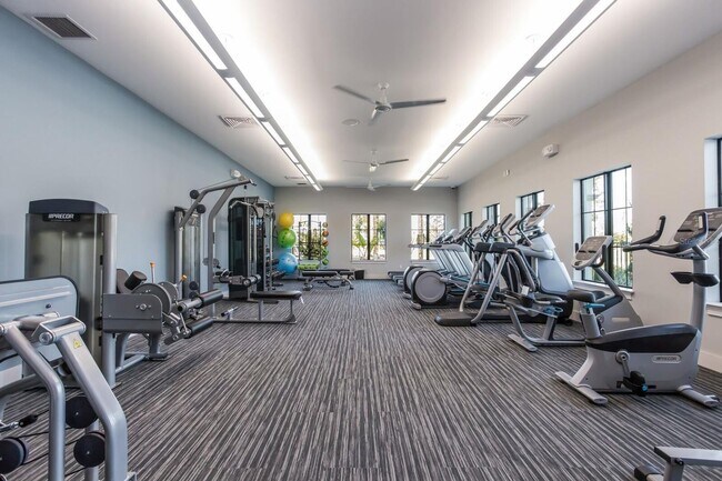 Building Photo - Savanna - Lakewood Ranch 4 Bedroom Annual ...