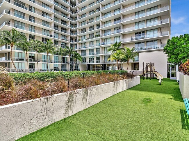 Building Photo - 3470 E Coast Ave