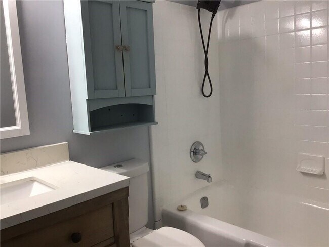 Building Photo - 5826 Simone Dr