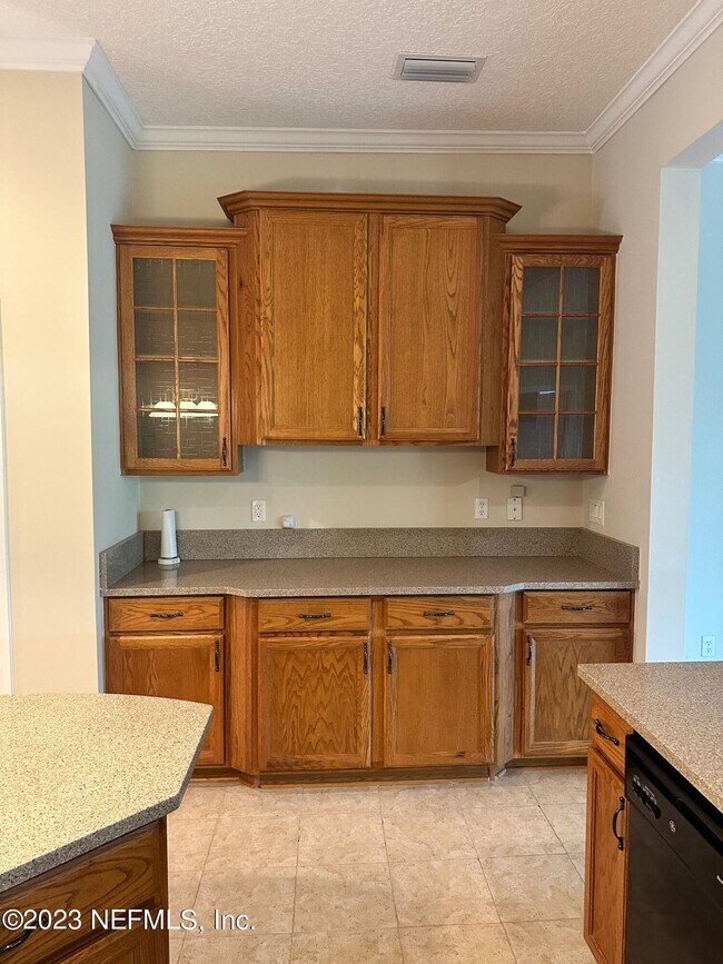 Building Photo - 1439 Barrington Cir