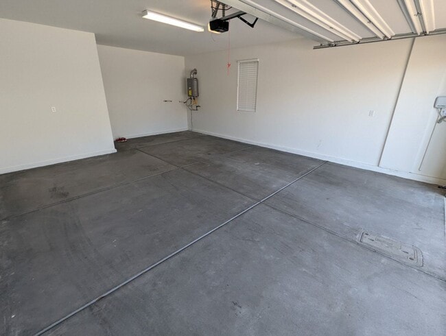 Building Photo - 11657 Bearpaw Meadow Ave