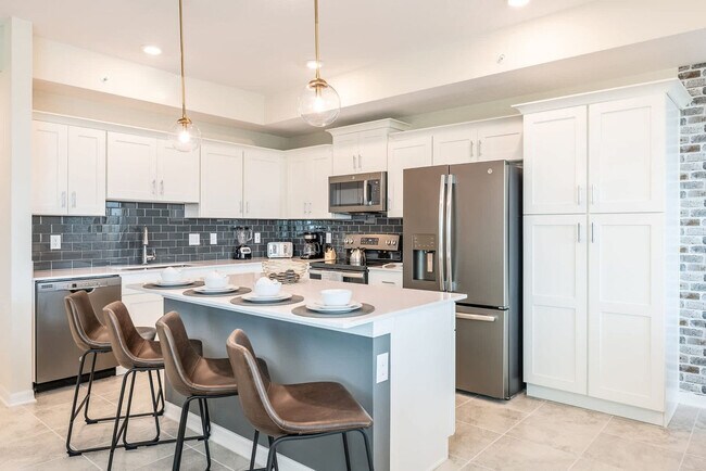 Building Photo - 3161 Paradox Cir