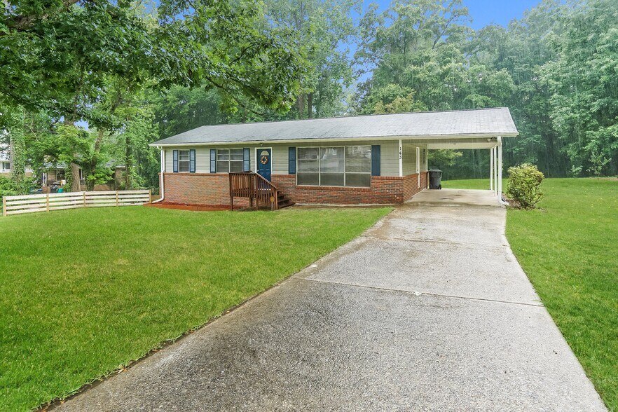 Building Photo - 143 Portercrest Rd