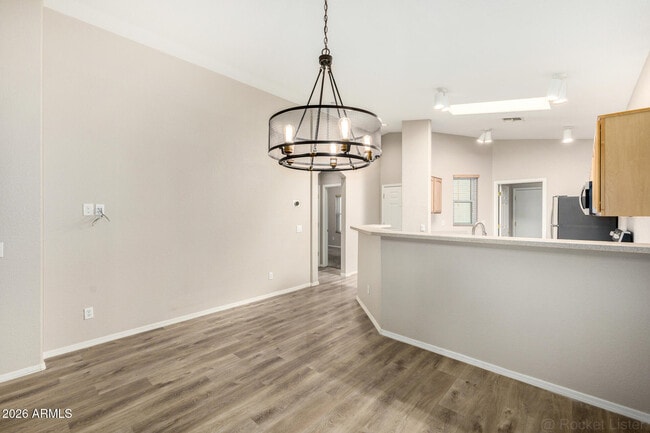 Building Photo - 3094 E Stottler Dr