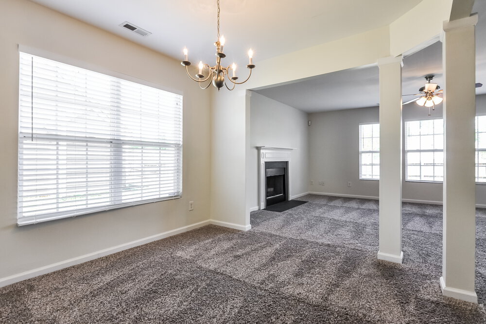 Building Photo - 3771 Burtons Barn St