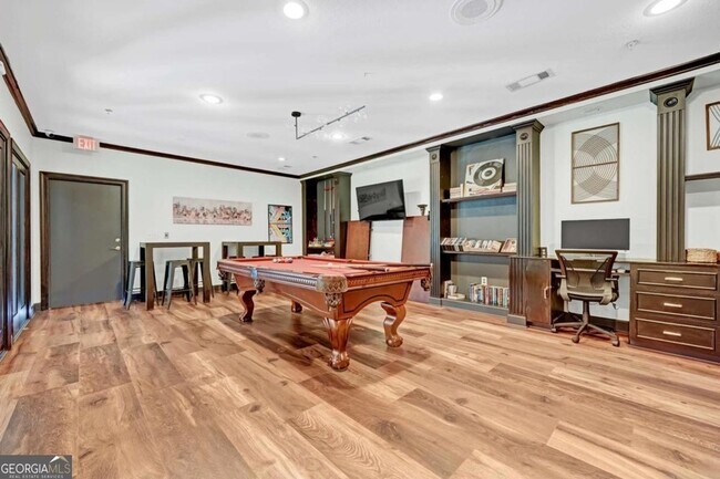 Building Photo - 3777 Peachtree Rd NE