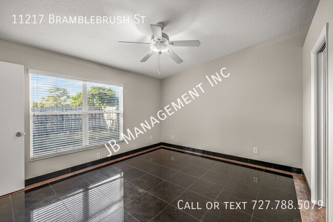 Building Photo - 11217 Bramblebrush St